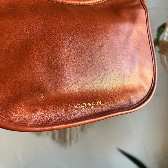 Coach Legacy Amanda Crossbody Bag 19925 Brown Leather Turnlock Tassel Rare - Picture 4 of 13